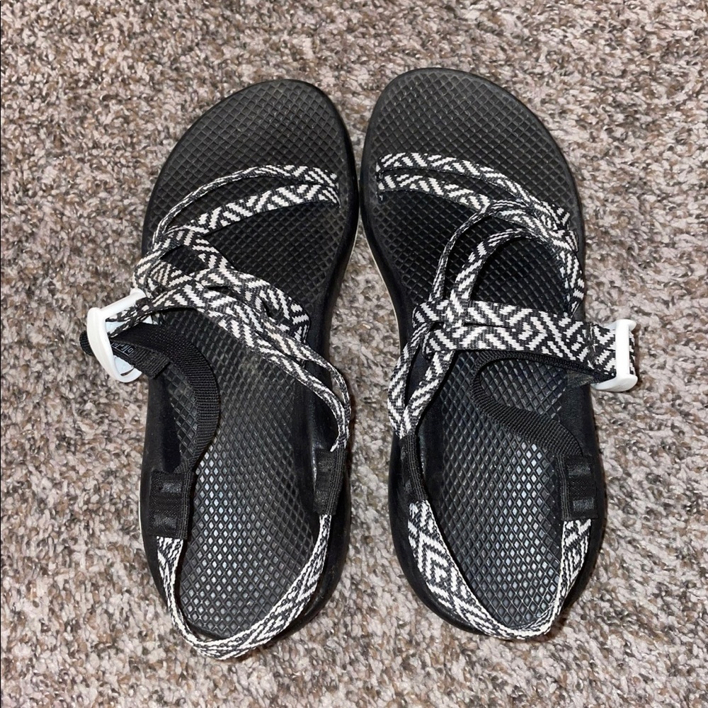 chacos